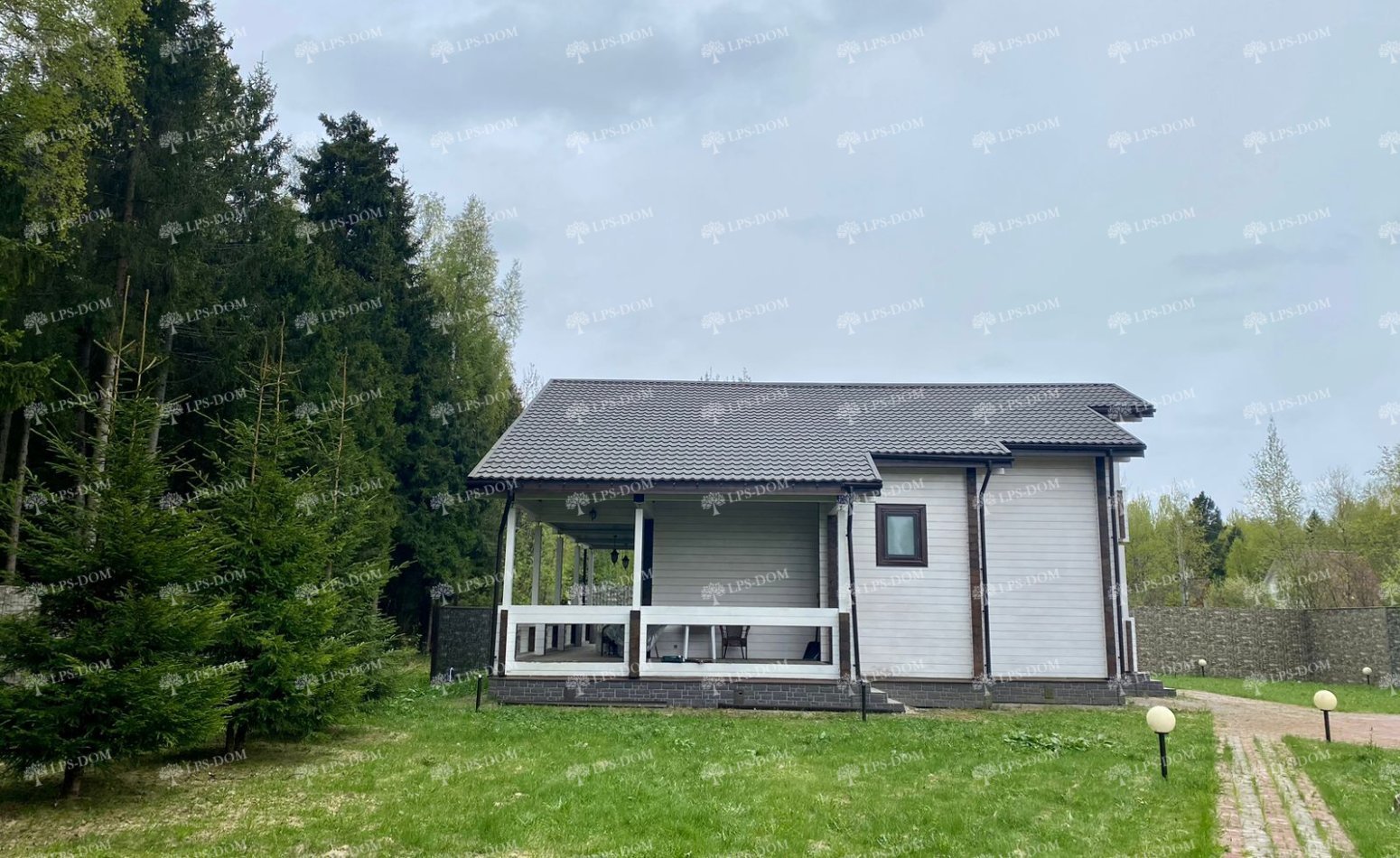 ДОМ ИЗ КЛЕЕНОГО БРУСА С УЧАСТКОМ У ЛЕСА С БАССЕЙНОМ фото 9